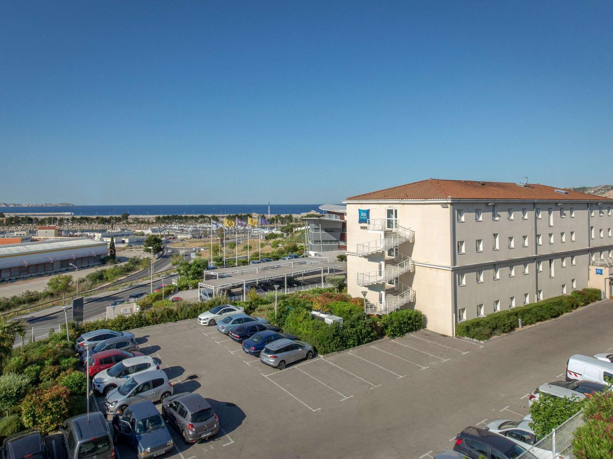 Ibis Budget Marseille L'Estaque Exterior foto